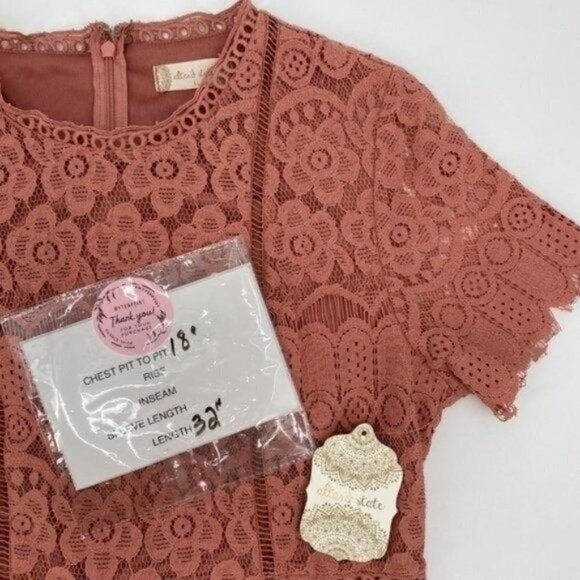 Altar'd State Pink Lace Overlay Marsala Wedding Sheath Large Short Sleeve Dress - Picture 6 of 6